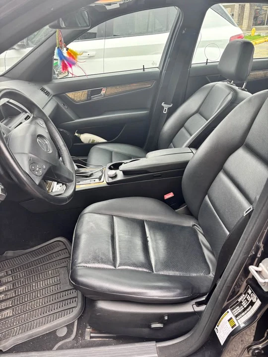 2010 Mercedes-Benz W204 C-Class - Image 3 of 6