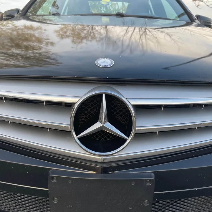 2010 Mercedes-Benz W204 C-Class - Image 13 of 14