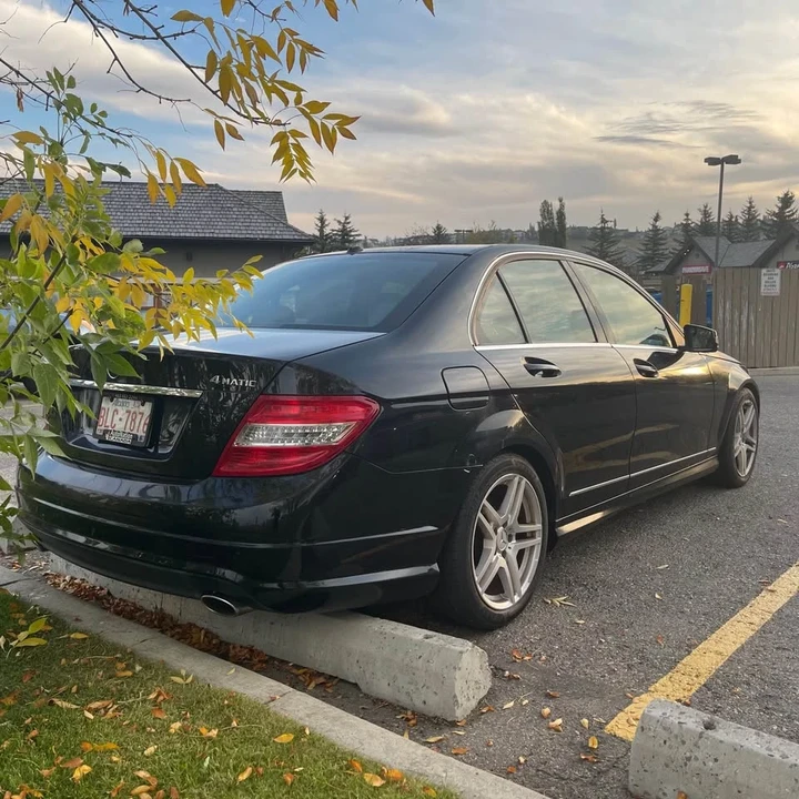 2010 Mercedes-Benz W204 C-Class - Image 11 of 14