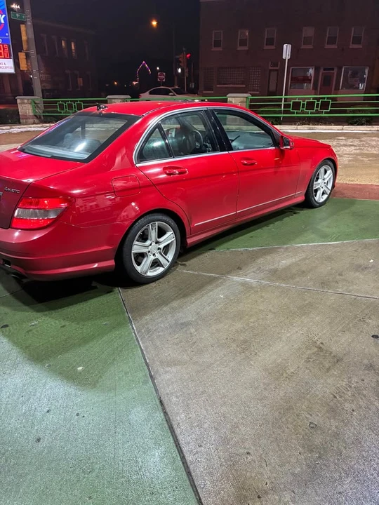 2010 Mercedes-Benz W204 C-Class - Image 2 of 13