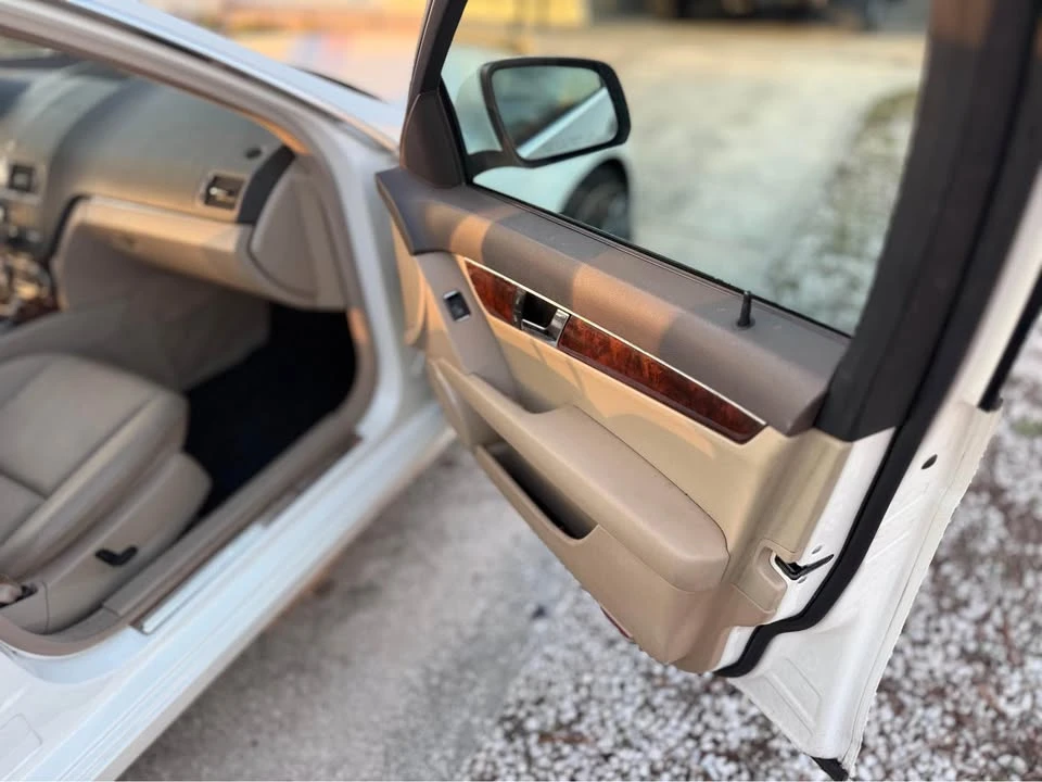 2010 Mercedes-Benz W204 C-Class - Image 3 of 12