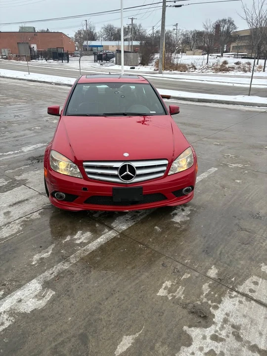 2010 Mercedes-Benz W204 C-Class - Image 8 of 13