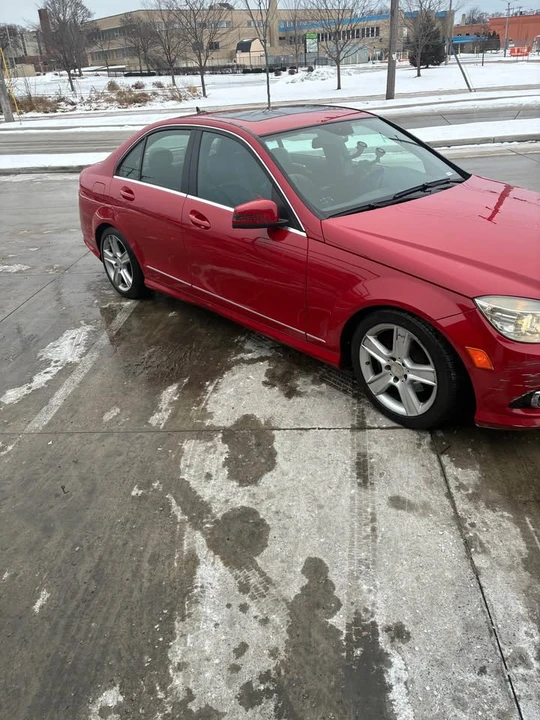 2010 Mercedes-Benz W204 C-Class - Image 9 of 13