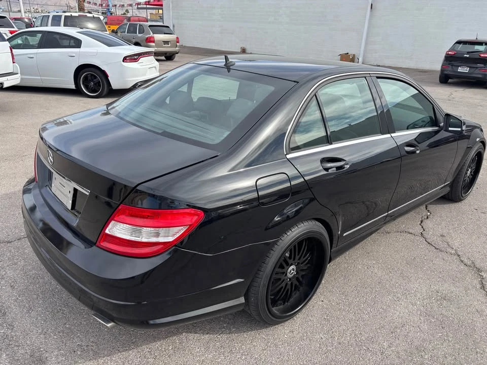 2010 Mercedes-Benz W204 C-Class - Image 2 of 9