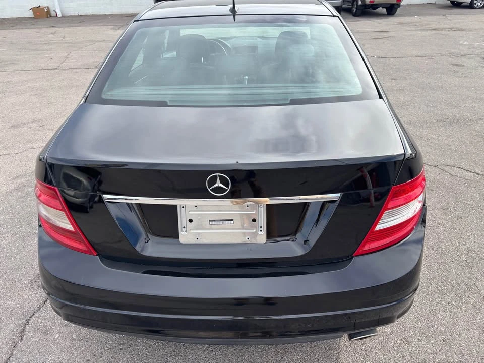 2010 Mercedes-Benz W204 C-Class - Image 3 of 9