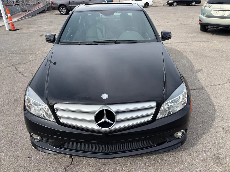 2010 Mercedes-Benz W204 C-Class - Image 6 of 9