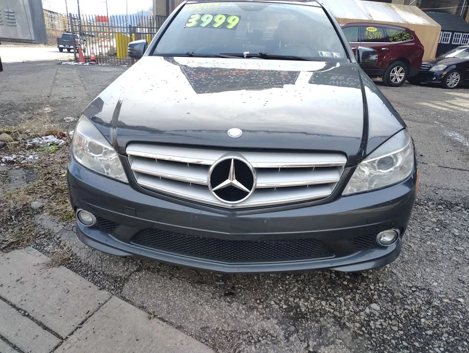 2010 Mercedes-Benz W204 C-Class - Image 4 of 8