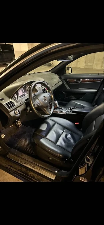 2010 Mercedes-Benz W204 C-Class - Image 8 of 12