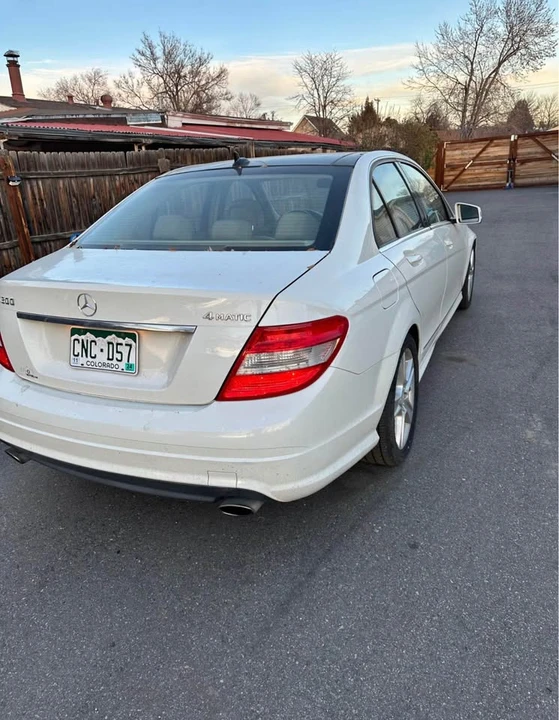 2010 Mercedes-Benz W204 C-Class - Image 2 of 5