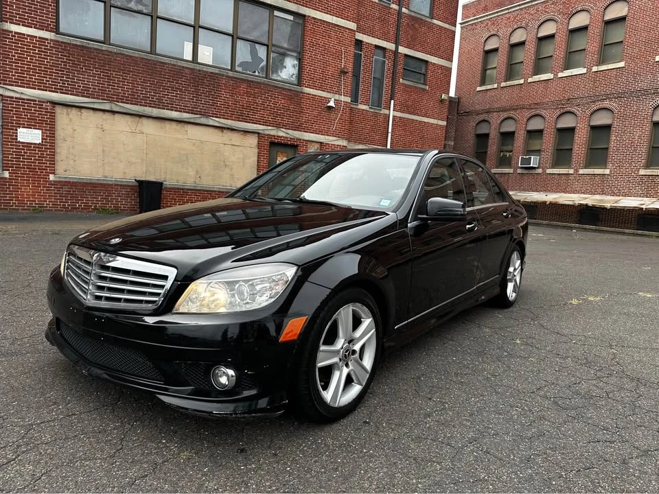 2010 Mercedes-Benz W204 C-Class - Image 7 of 13