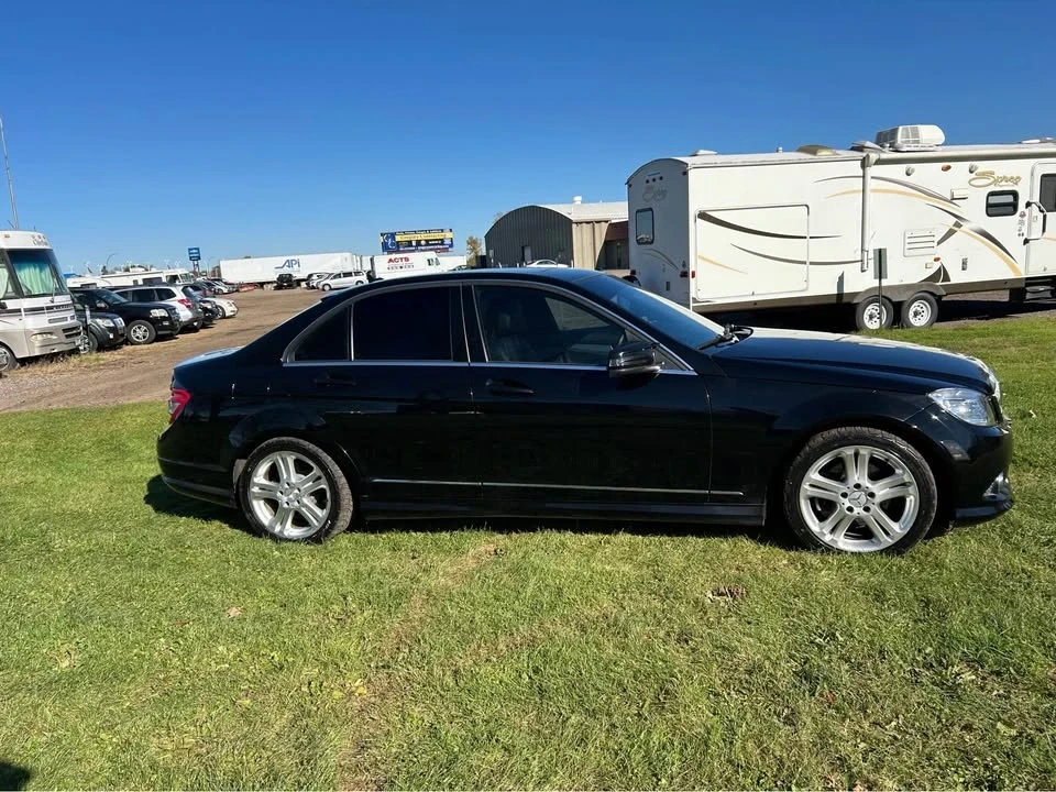2010 Mercedes-Benz W204 C-Class - Image 4 of 11