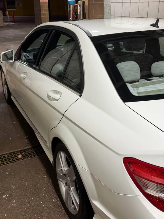 2010 Mercedes-Benz W204 C-Class - Image 6 of 11