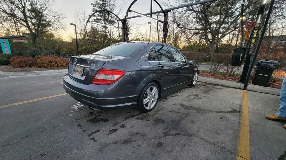 2010 Mercedes-Benz W204 C-Class - Image 3 of 8