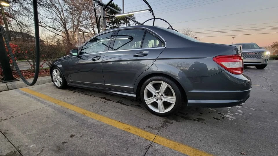 2010 Mercedes-Benz W204 C-Class - Image 5 of 8
