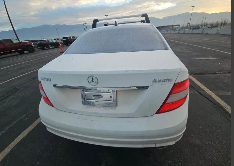 2010 Mercedes-Benz W204 C-Class - Image 6 of 13