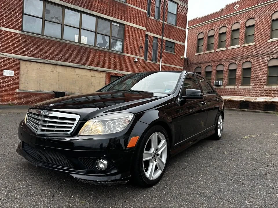 2010 Mercedes-Benz W204 C-Class - Image 3 of 12