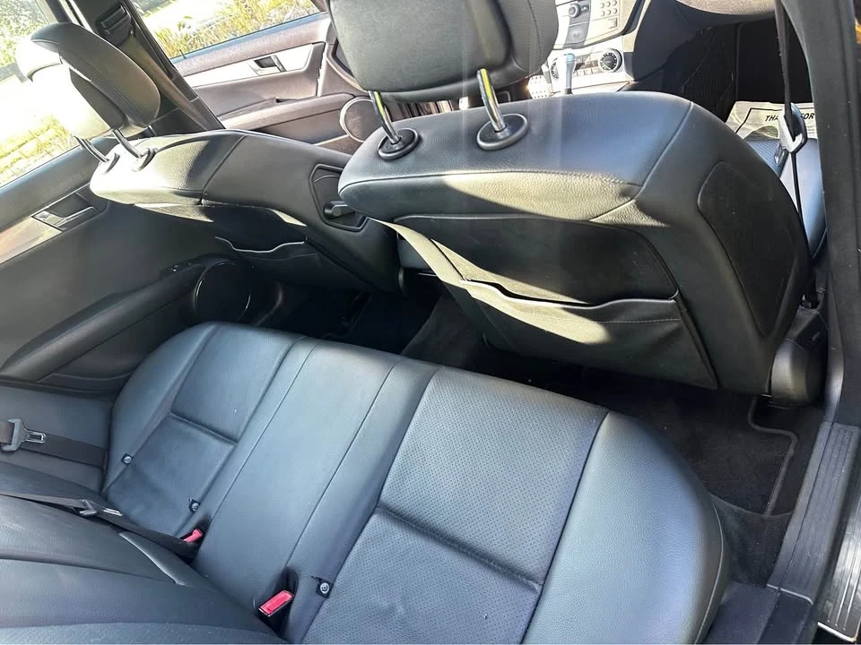 2010 Mercedes-Benz W204 C-Class - Image 12 of 12