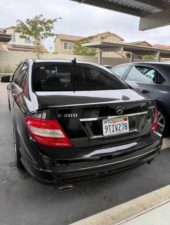 2010 Mercedes-Benz W204 C-Class - Image 3 of 10