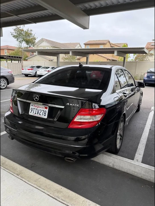 2010 Mercedes-Benz W204 C-Class - Image 2 of 10
