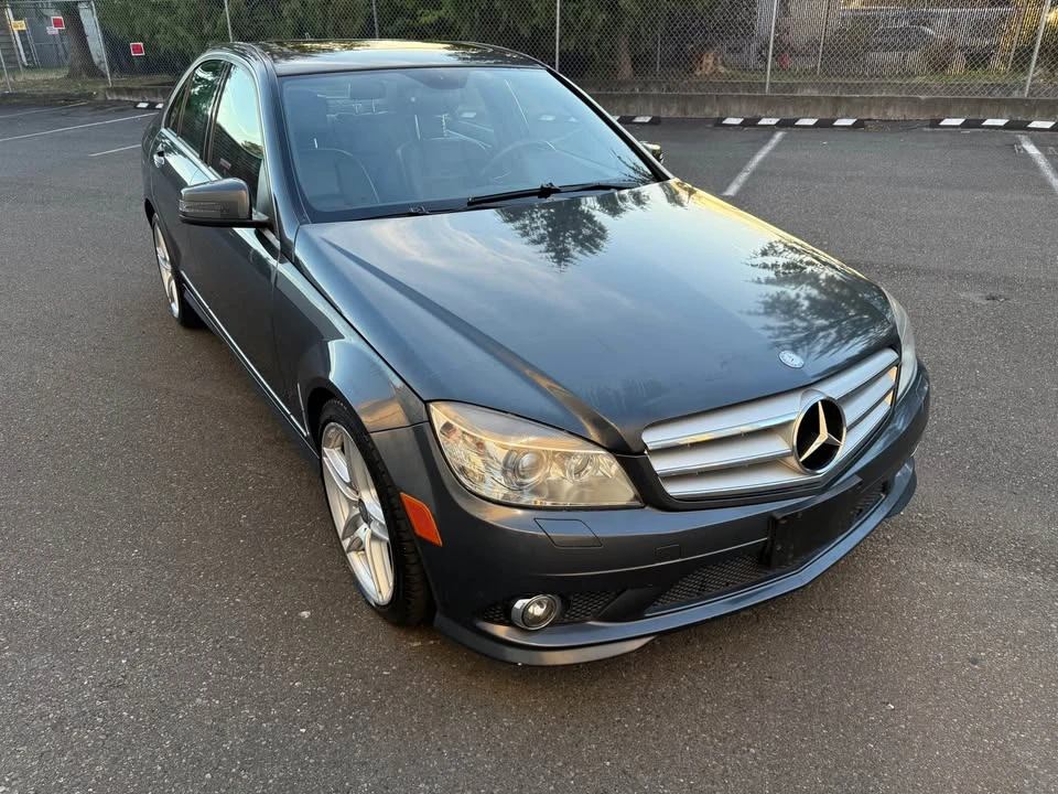 2010 Mercedes-Benz W204 C-Class - Image 3 of 16