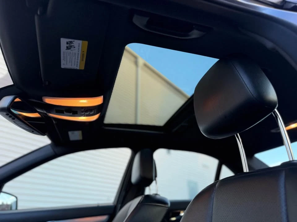 2010 Mercedes-Benz W204 C-Class - Image 13 of 16