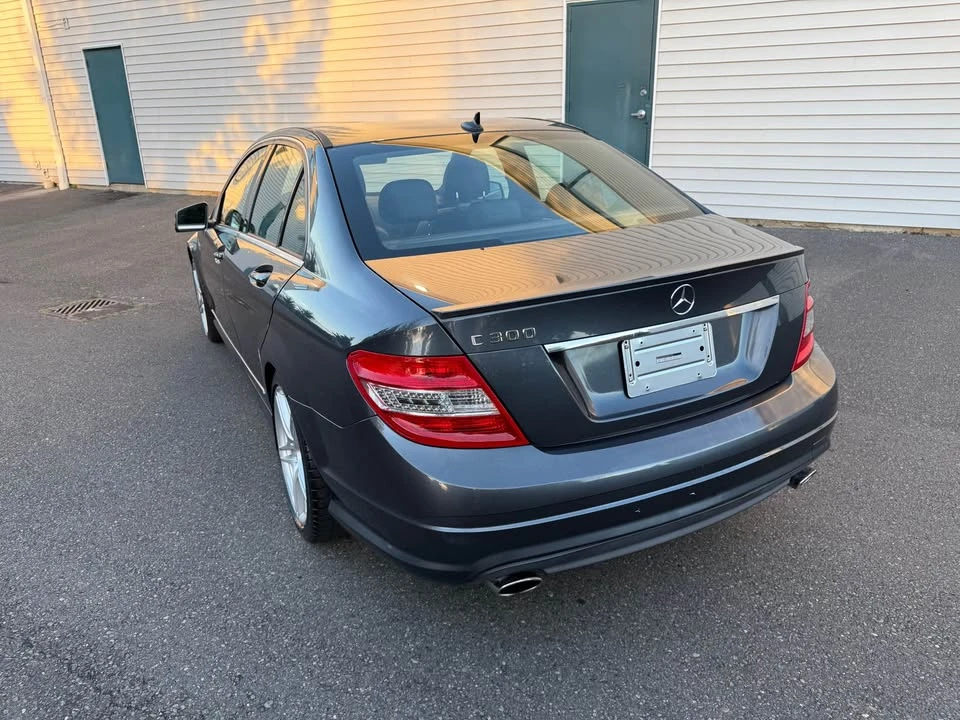 2010 Mercedes-Benz W204 C-Class - Image 7 of 16