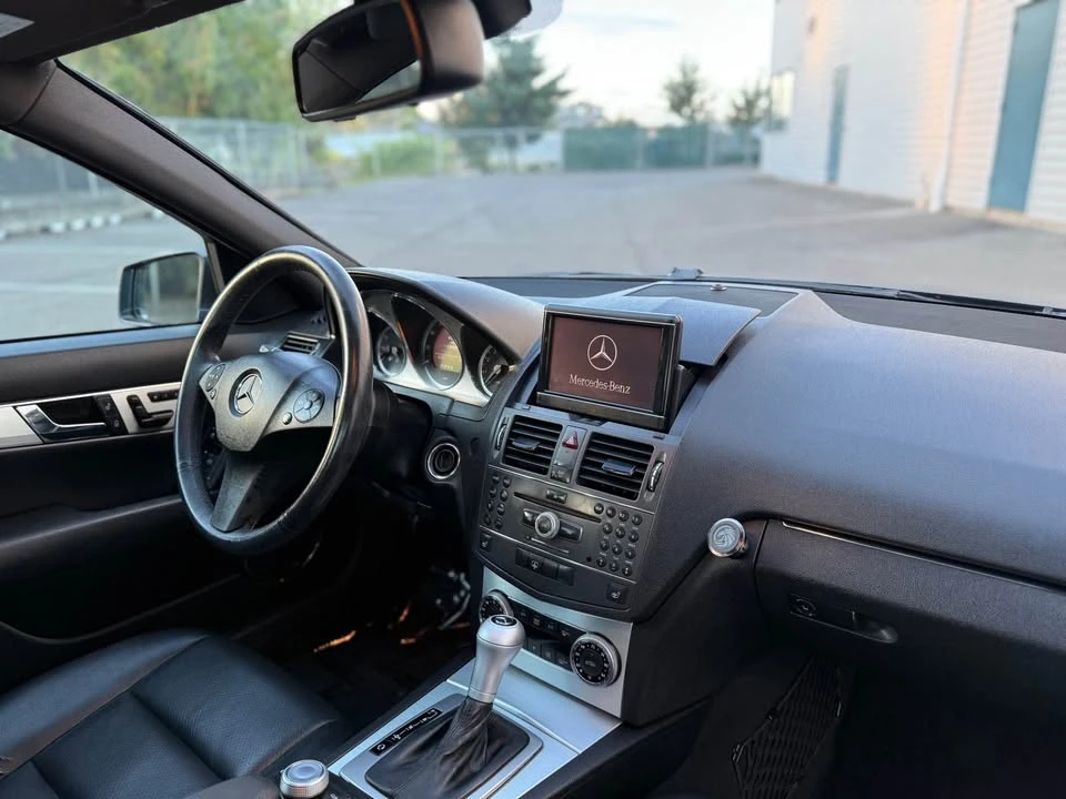 2010 Mercedes-Benz W204 C-Class - Image 14 of 16