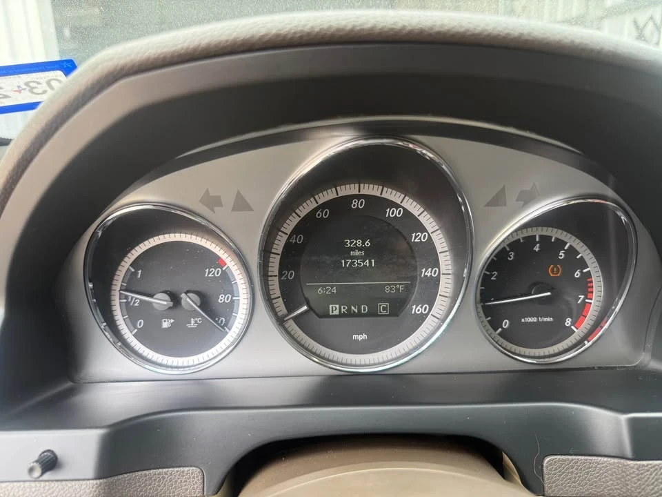 2010 Mercedes-Benz W204 C-Class - Image 11 of 12