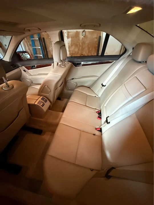 2010 Mercedes-Benz W204 C-Class - Image 6 of 6