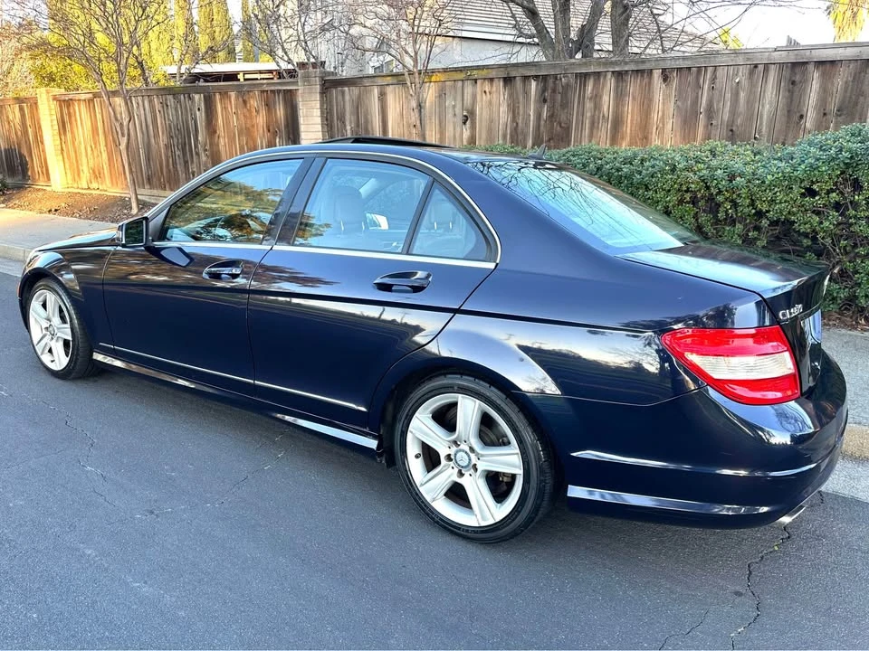 2010 Mercedes-Benz W204 C-Class - Image 3 of 7