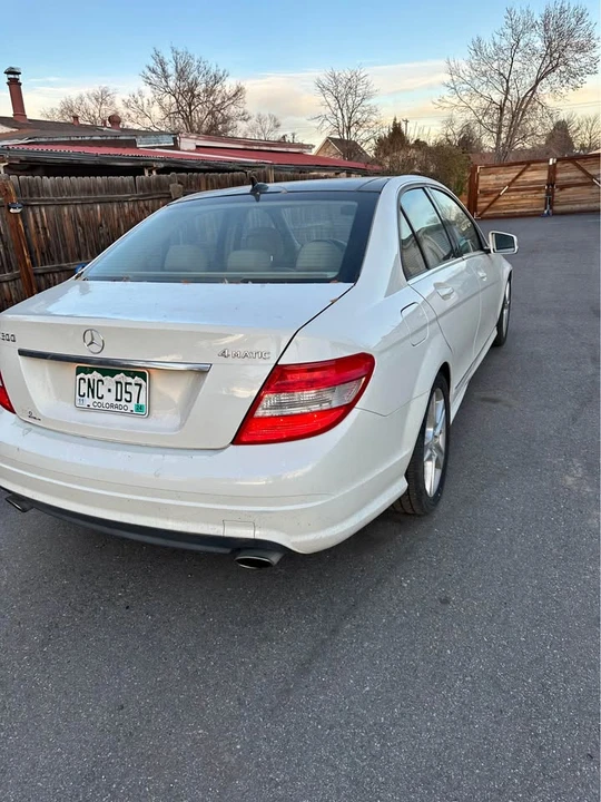 2010 Mercedes-Benz W204 C-Class - Image 3 of 8