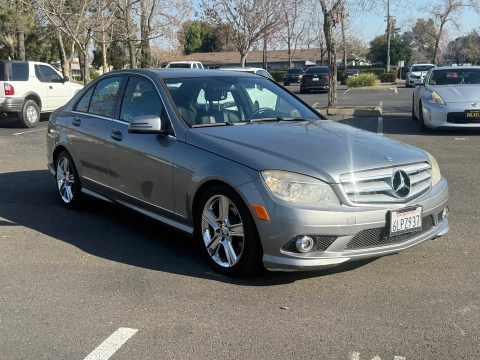 2010 Mercedes-Benz W204 C-Class - Image 4 of 15