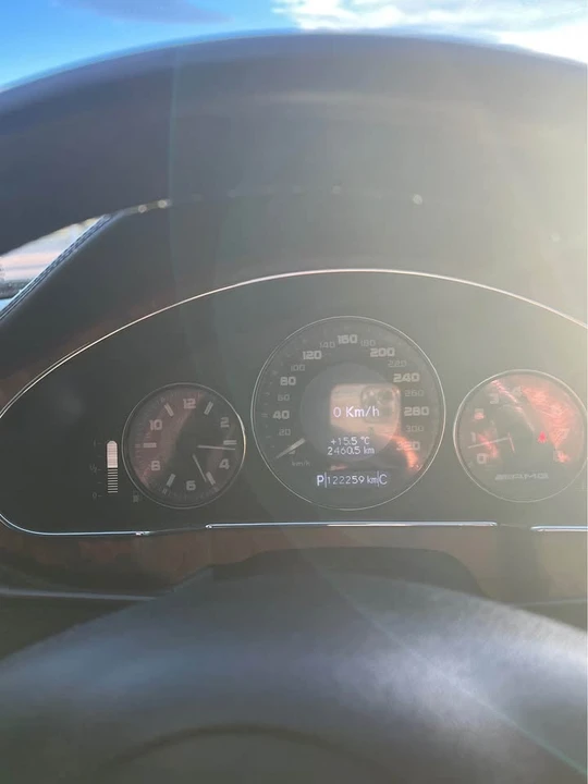 2010 Mercedes-Benz C219 CLS-Class - Image 10 of 20