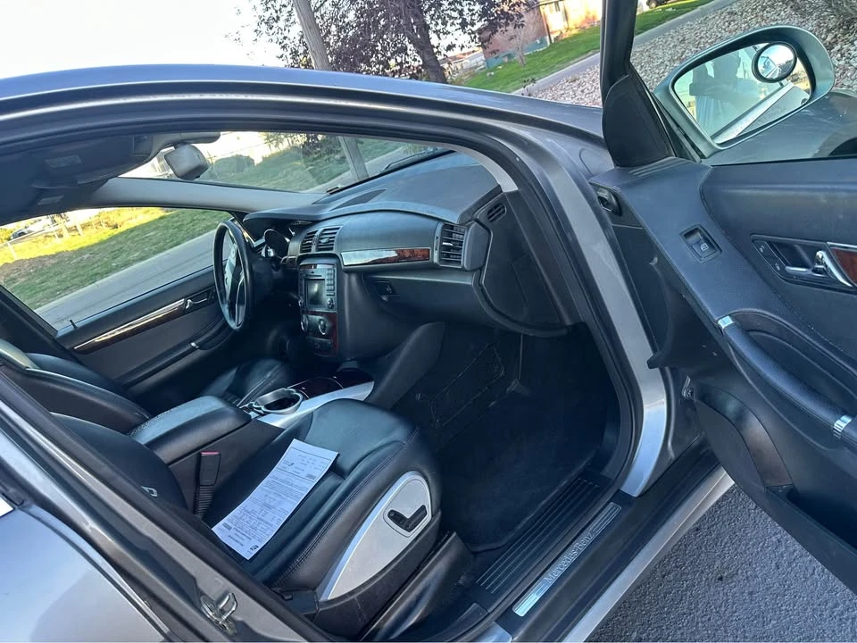2010 Mercedes-Benz C219 CLS-Class - Image 8 of 10
