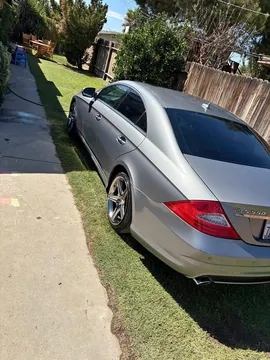 2010 Mercedes-Benz CLS550