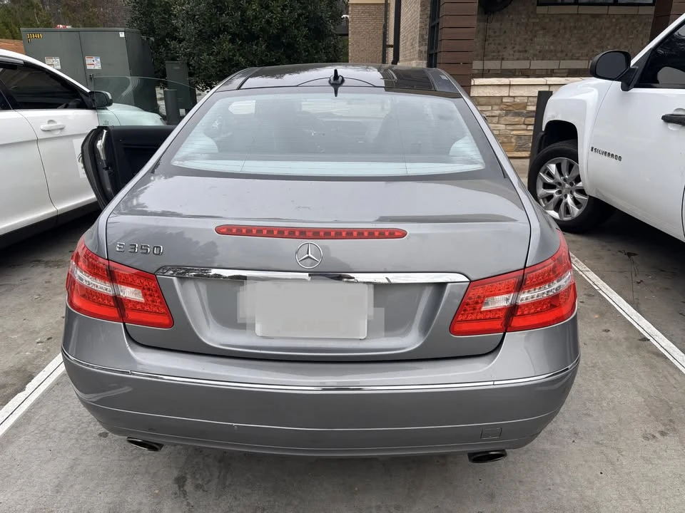 2010 Mercedes-Benz W212 E-Class - Image 2 of 16
