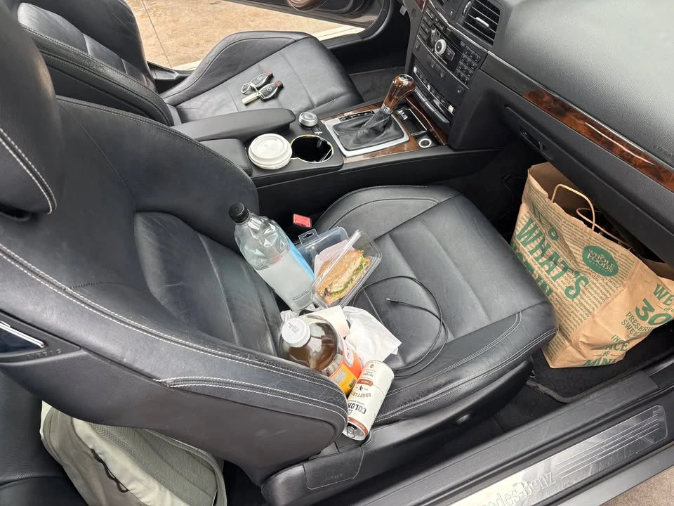2010 Mercedes-Benz W212 E-Class - Image 10 of 16