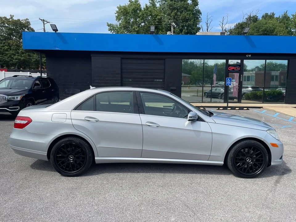 2010 Mercedes-Benz W212 E-Class - Image 4 of 14