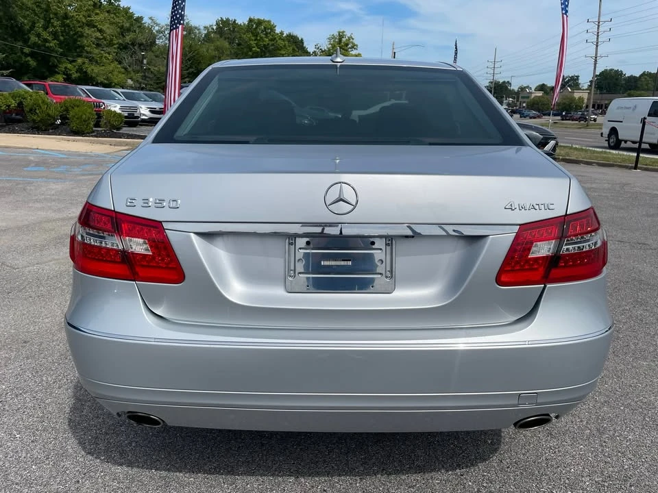 2010 Mercedes-Benz W212 E-Class - Image 6 of 14