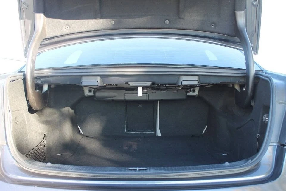 2010 Mercedes-Benz W212 E-Class - Image 14 of 20