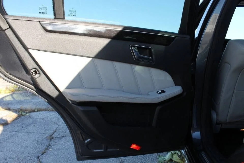 2010 Mercedes-Benz W212 E-Class - Image 12 of 20