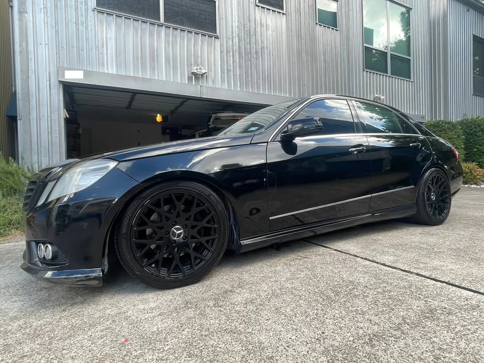 2010 Mercedes-Benz W212 E-Class - Image 3 of 20
