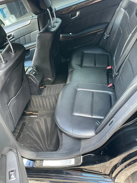 2010 Mercedes-Benz W212 E-Class - Image 11 of 20