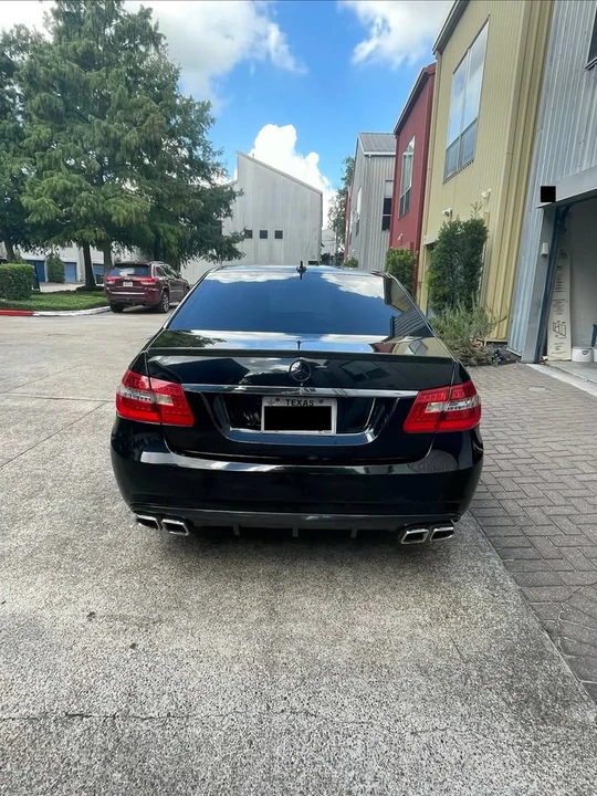 2010 Mercedes-Benz W212 E-Class - Image 7 of 20