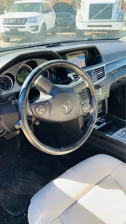 2010 Mercedes-Benz W212 E-Class - Image 14 of 20