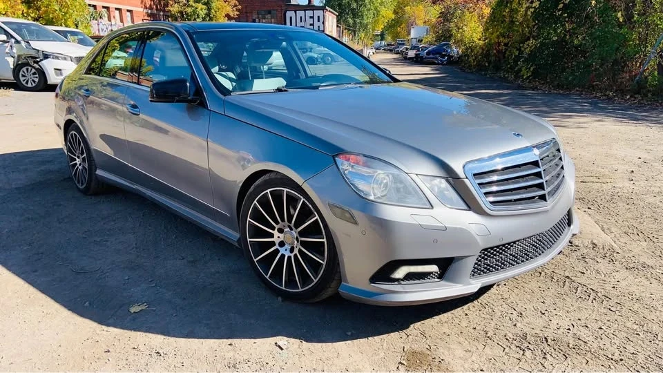 2010 Mercedes-Benz W212 E-Class - Image 2 of 20