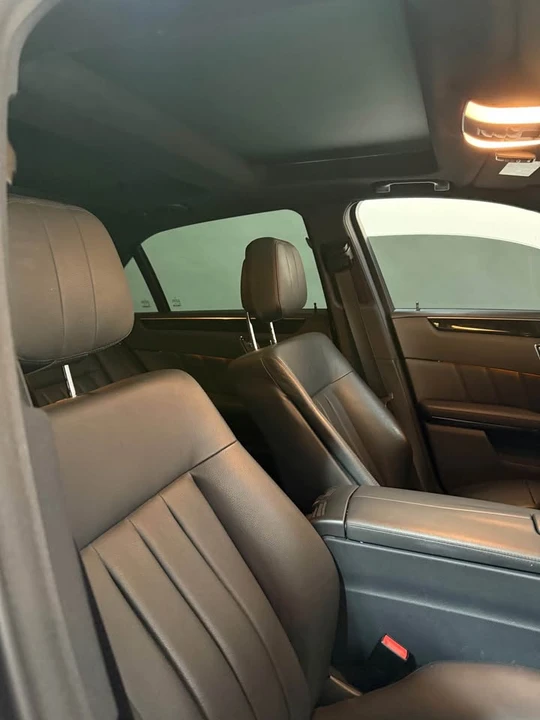 2010 Mercedes-Benz W212 E-Class - Image 12 of 14