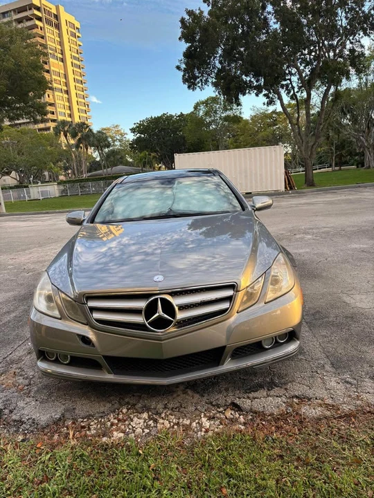2010 Mercedes-Benz W212 E-Class - Image 2 of 11