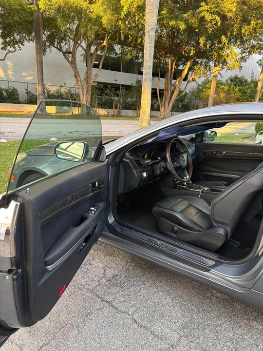 2010 Mercedes-Benz W212 E-Class - Image 3 of 11