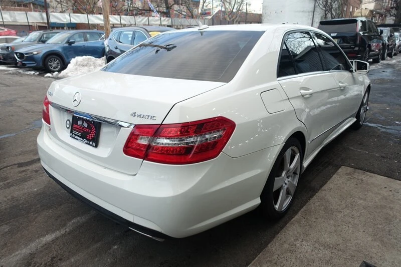 2010 Mercedes-Benz W212 E-Class - Image 5 of 20